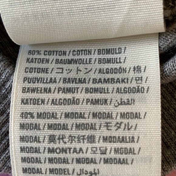 Abercrombie and Fitch top - Picture 6 of 6